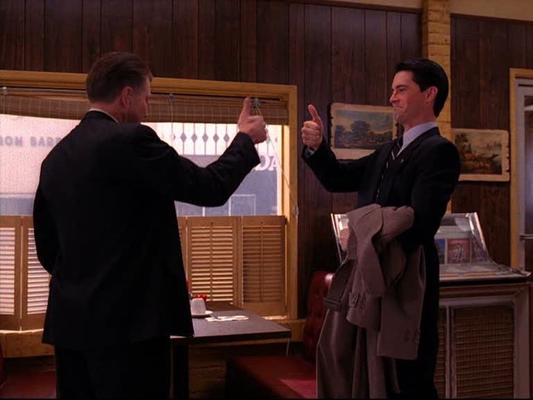 kyle maclachlan thinker 💭 tweet media