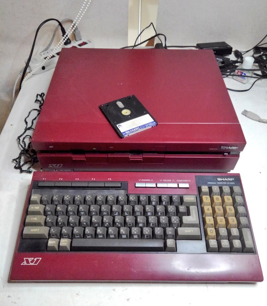 シャープX1のカセットテープ記録式、86年に中古で買った初めての