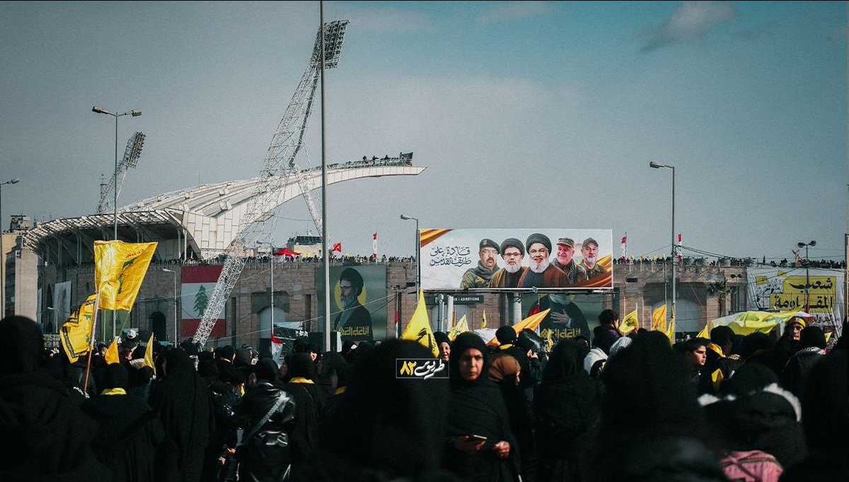 عهدنا اليوم هو عهد الوفاء للدم الطاهر؛ أن تظل تلك التضحيات العظيمة هي البوصلة والمنار. رحلت جسداً وبقيت فينا نهجاً يبني الرجال ويصنع الانتصارات. #شهيد_الأمة.. اسمك وحده جيش، وذكراك ثورة.