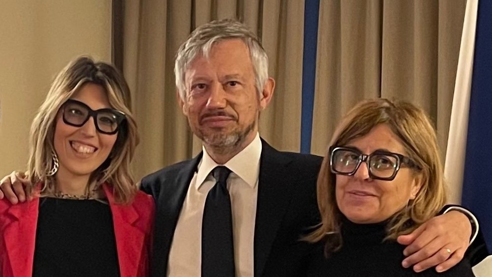 Un libro a Palazzo Pretorio. A Rapolano Terme ospite Francesco Ricci primamediaeditore.it/un-libro-a-pal…