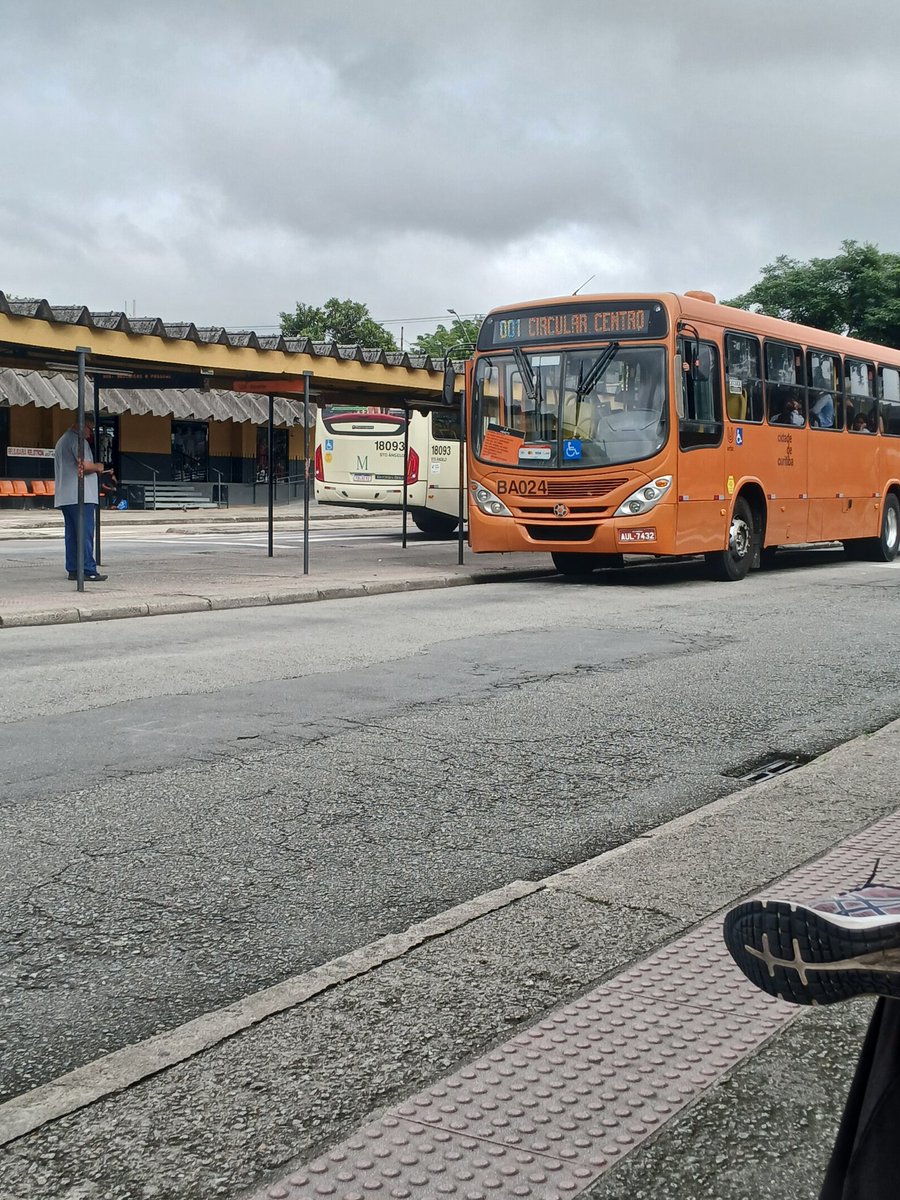interbairrostwo's tweet photo. circular centro vivíssimo KKKKK https://t.co/ZFNehB1RaR
