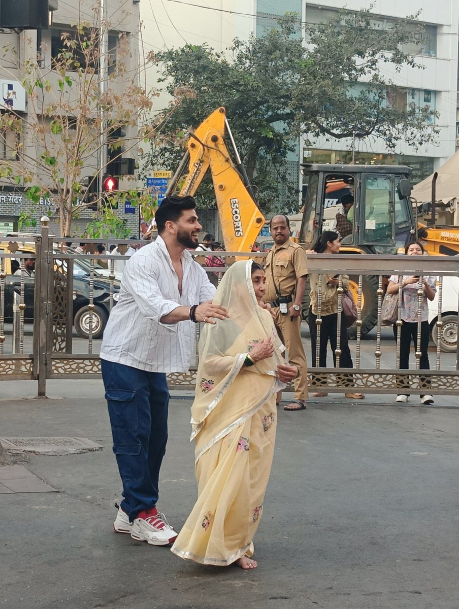 HTnofilter_'s tweet photo. Met #ShivThakare today 🥹 
Couldn't tak photo but he's too sweet and polite 💗
Also asked him for a #ShivSum reunion 🫣 https://t.co/M5Y3ddD9dB