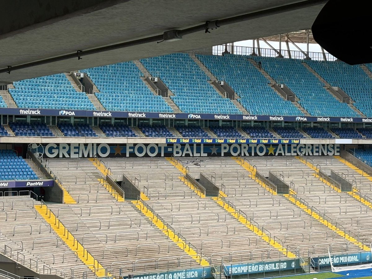 Tá ficando muito foda.

Ps: Não sei quem é o autor da foto