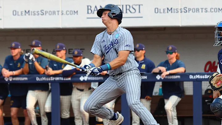 Just Means Less ACC tweet media