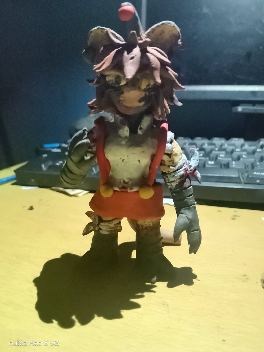 OxzyArt's tweet photo. Hace unos dias @RatasMojadas  saco el video de "there's something about cuki" Y queria hacerle una figura como celebracion de la finalización del video espero les guste :3 https://t.co/V84gh7Ps2c