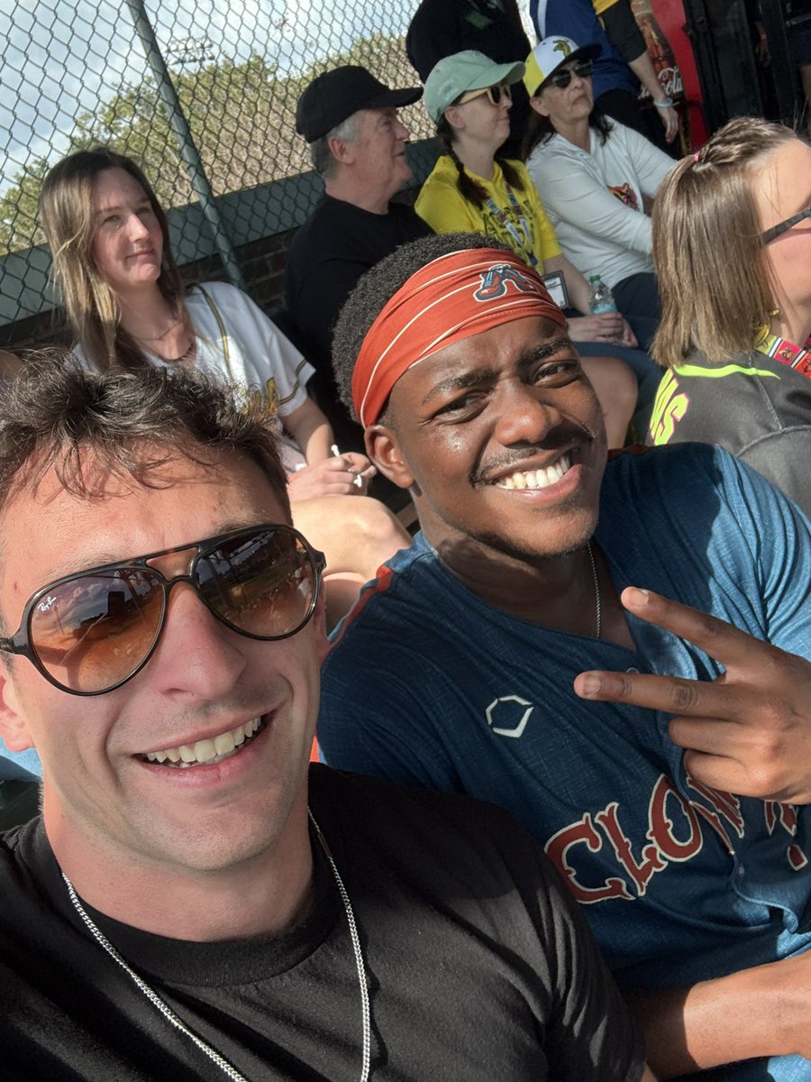 Sam Hayden tweet media