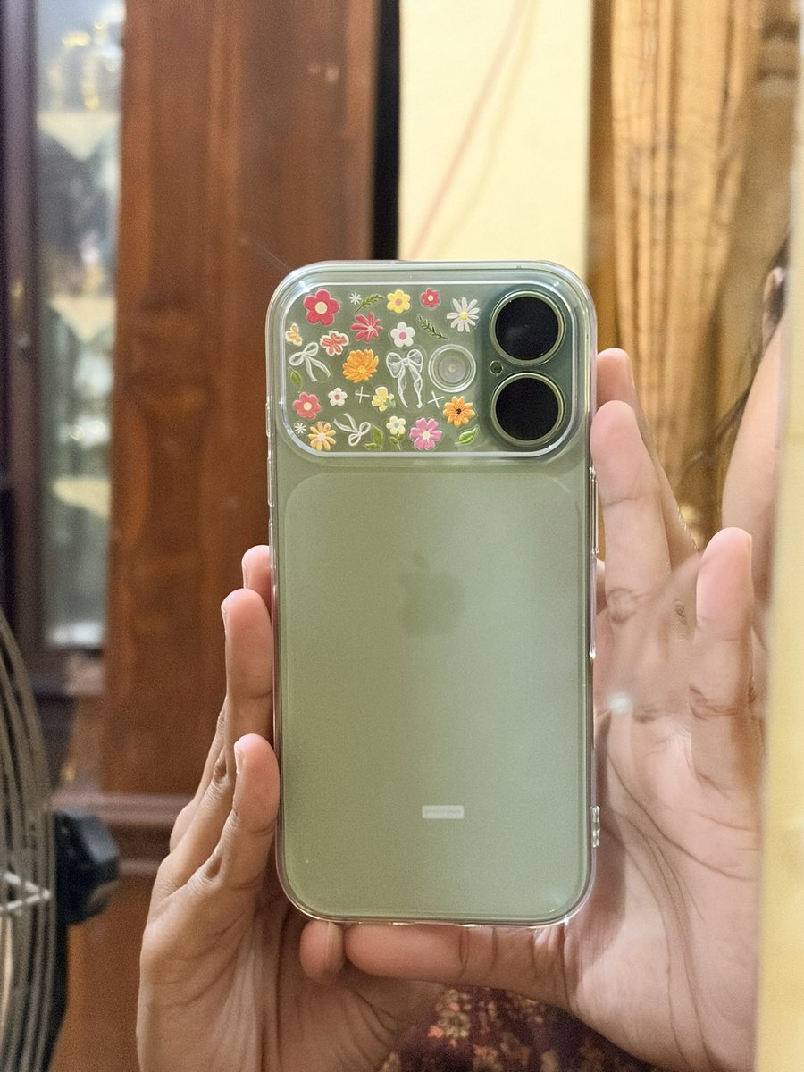 dvnancyy's tweet photo. akhirnya pny clear case ini stlh sekian lama po😭 https://t.co/IdnbRAathc