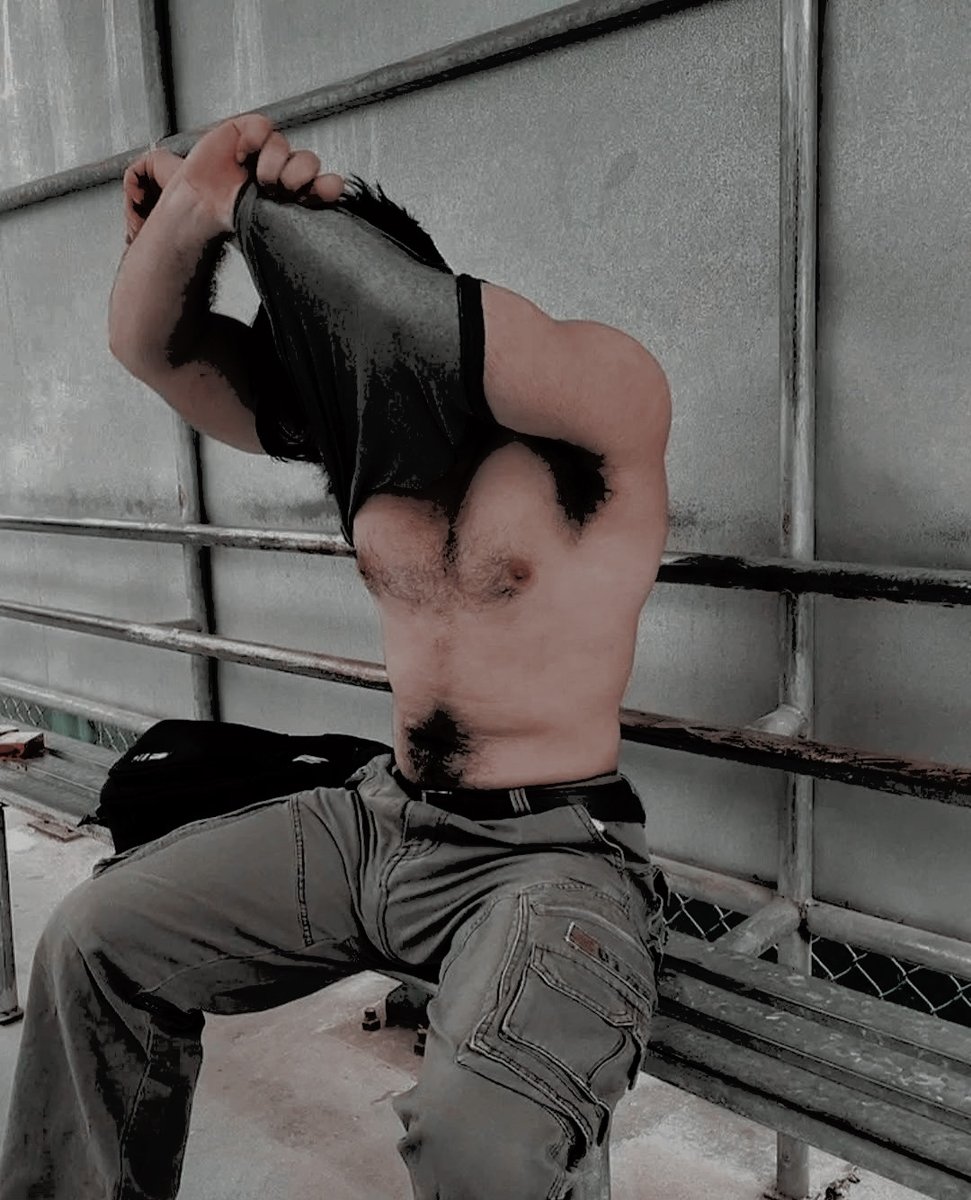 𝙔𝙊𝙐𝙍 𝘿𝘼𝘿 ! tweet media