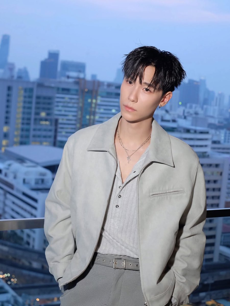 ผมใหม่พี่จูเค้าหล่อมากจริงๆ 
<a href="/jnnrrs/">คุณทิมพัสดุตกค้าง 😈 (จัมโบ้gmm) P'Tim 🚨</a> #junniorrs