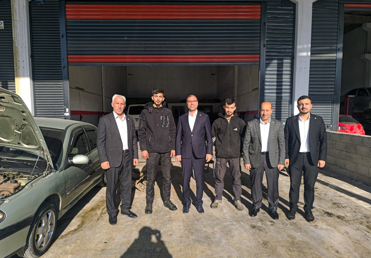 FarukPolat_'s tweet photo. HAS-MEM İşletme Sahipleri Muhammed Orhan ve Enes Orhan'ı ziyaret ettik.

Misafirperverlikleri için teşekkür ediyorum. 

#Şanlıurfa https://t.co/MuW4fAwJJm