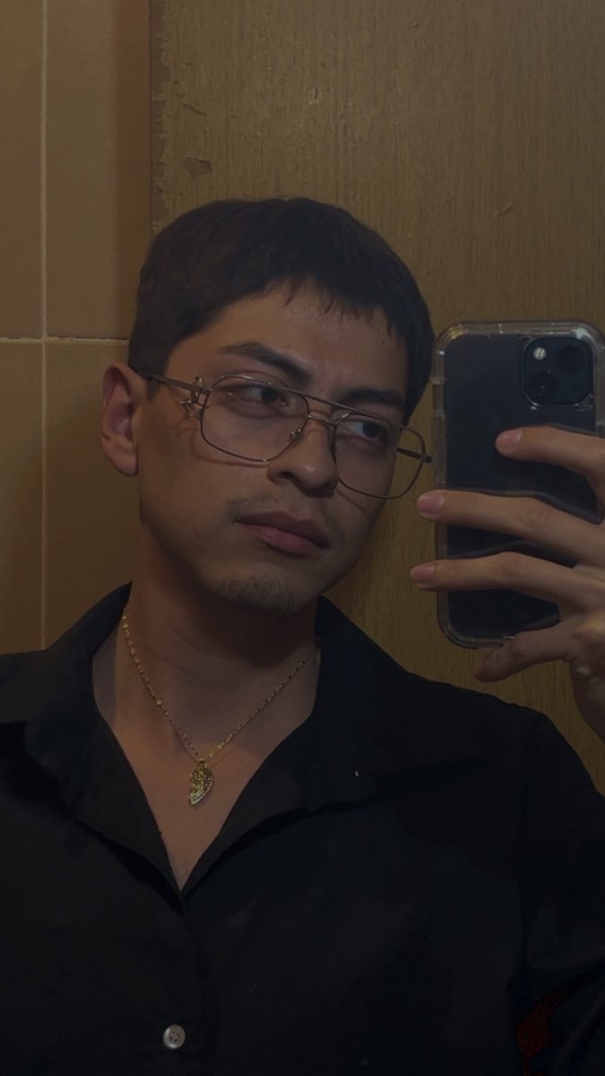 TheMonsis tweet media