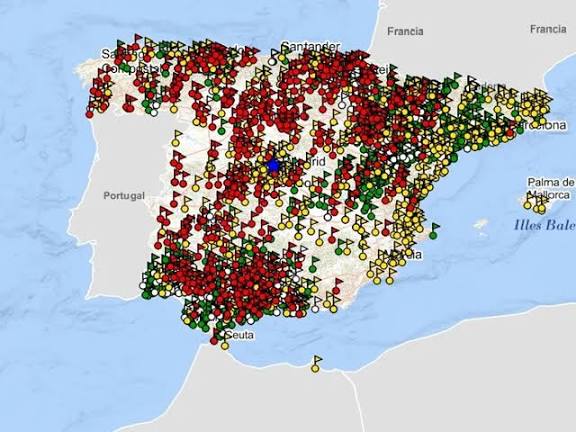 De dignidad tenemos las cunetas llenas.