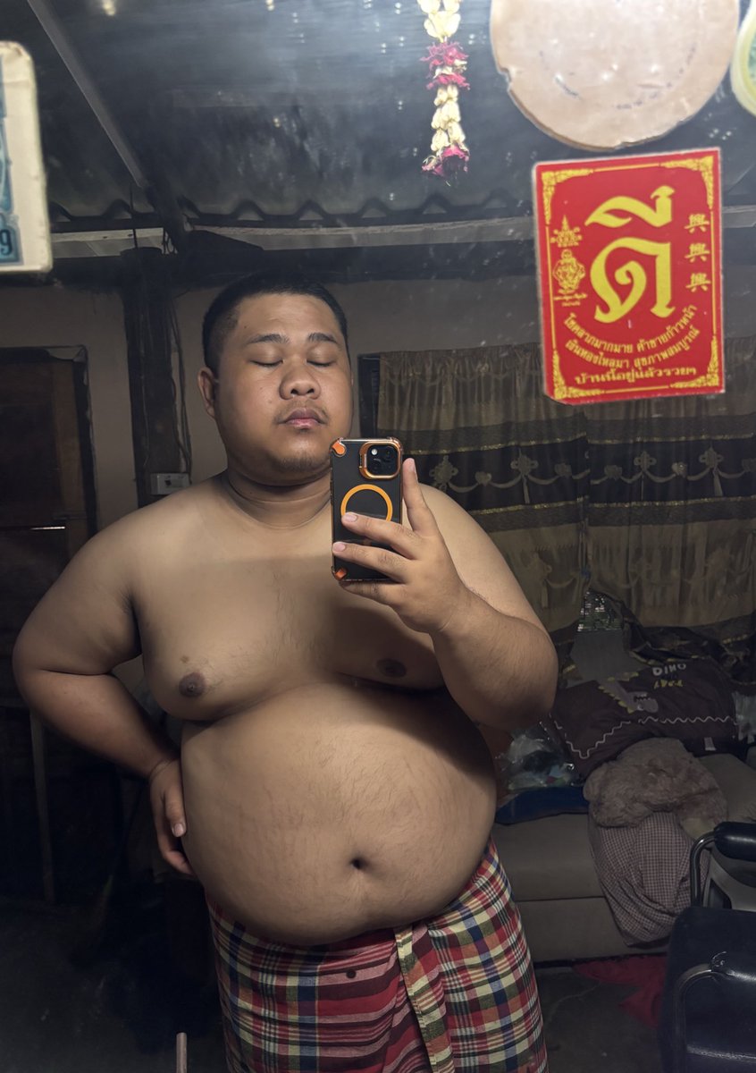 โป๊ด ปราโมทย์ ทานปลา tweet media