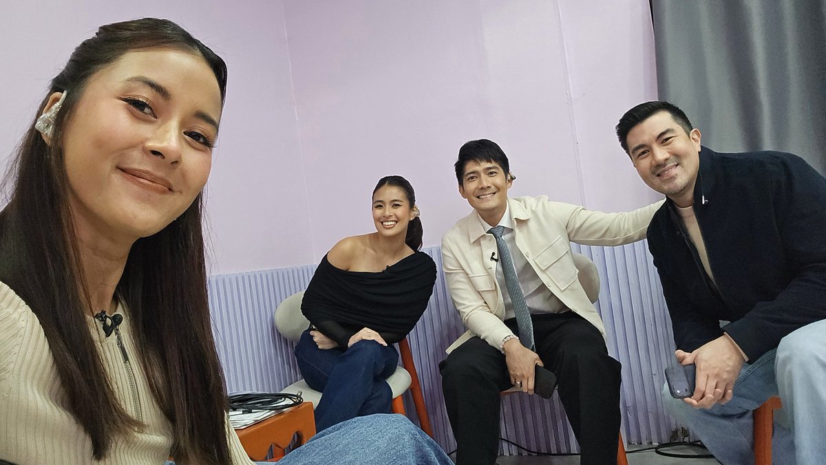 iamsuperbianca's tweet photo. Magpapatuloy ang TAPATAN ngayong gabi 💛✌🏽💙 @PBBabscbn @luckymanzano @robertmarion @gabbi 

#PBBCollab20TheUltim8Tapatan
#PBBCollab20TruthOrLie https://t.co/4CfndpNVZm