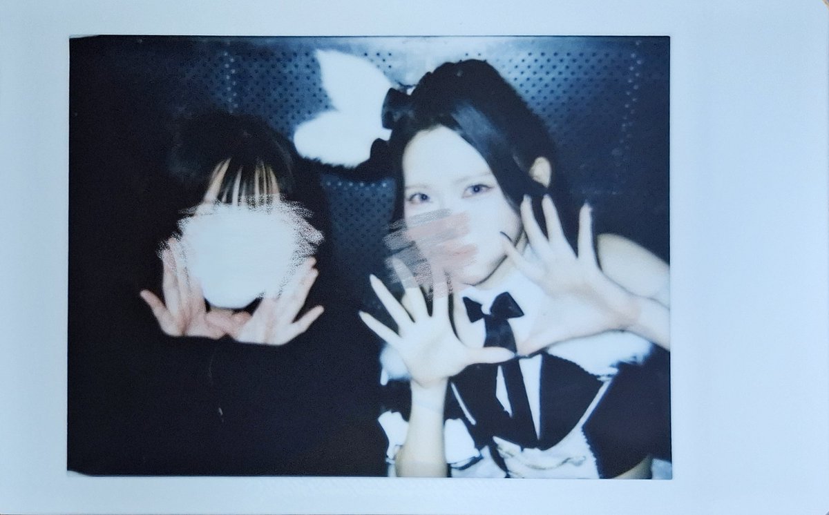 amgon__PM's tweet photo. 一年に一回の生誕祭！だれがなんといおうとあみちゃんが主役の日！
あみちゃんを照らすみどりの一部になれてしあわせでした！
#あみごんに愛を https://t.co/WOK0OnyGaj