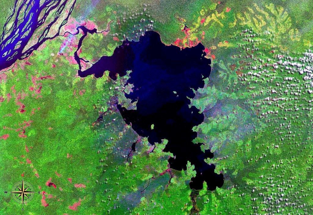 Researchers from ETH Zurich have found that two large lakes in the Democratic Republic of Congo — Lakes Mai Ndombe and Tumba — are releasing carbon that’s been locked away in surrounding tropical peatlands for thousands of years.

By analysing dissolved carbon in the lakes, they