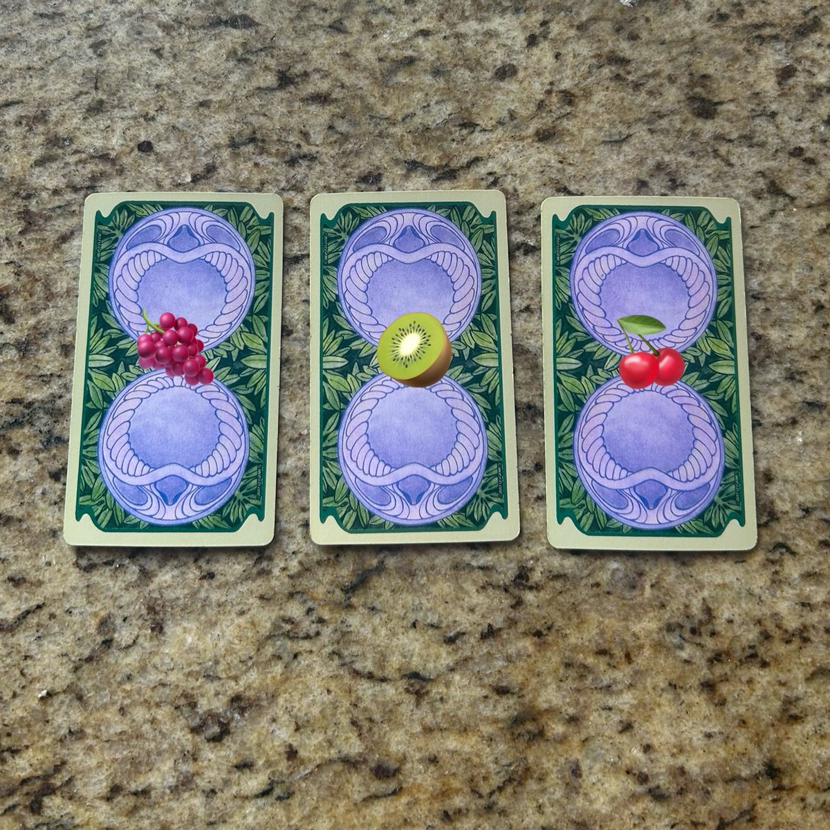 keltarot's tweet photo. ✨ Essa pessoa me procura até meio de março?
Mentaliza a pessoa e escolhe uma frutinha: https://t.co/MGEmxI71Tk