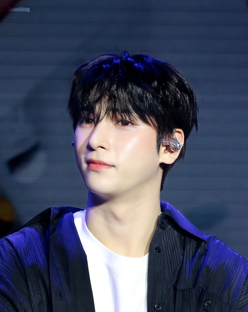 𝙎𝙤𝙢𝙚𝙩𝙝𝙞𝙣𝙜 𝙂𝙄𝙁 tweet media