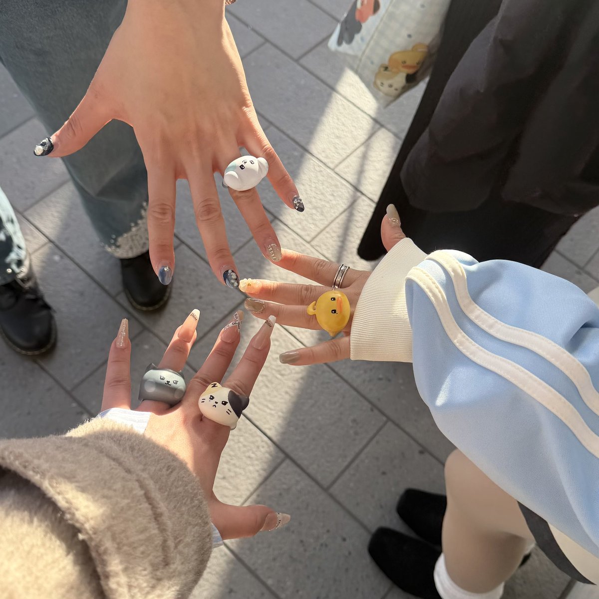 これ好き過ぎん？wwwwwwwwwなんのポーズwww