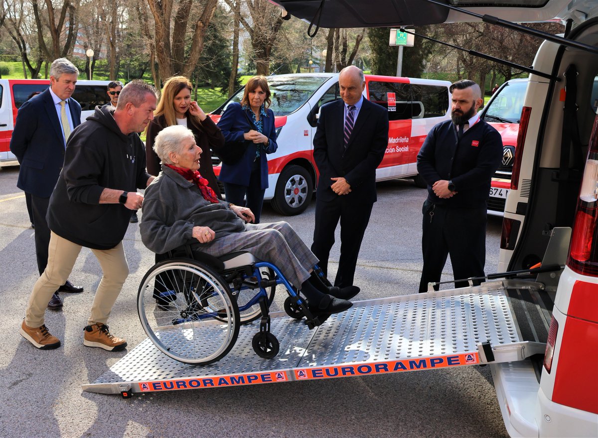 Familia, Juventud y Asuntos Sociales tweet media