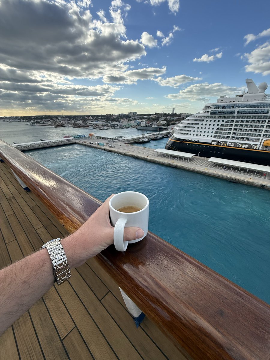 Carson King tweet media