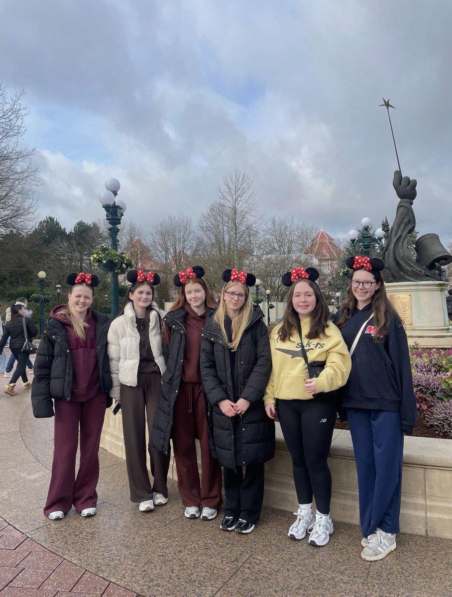 St Andrew's High tweet media