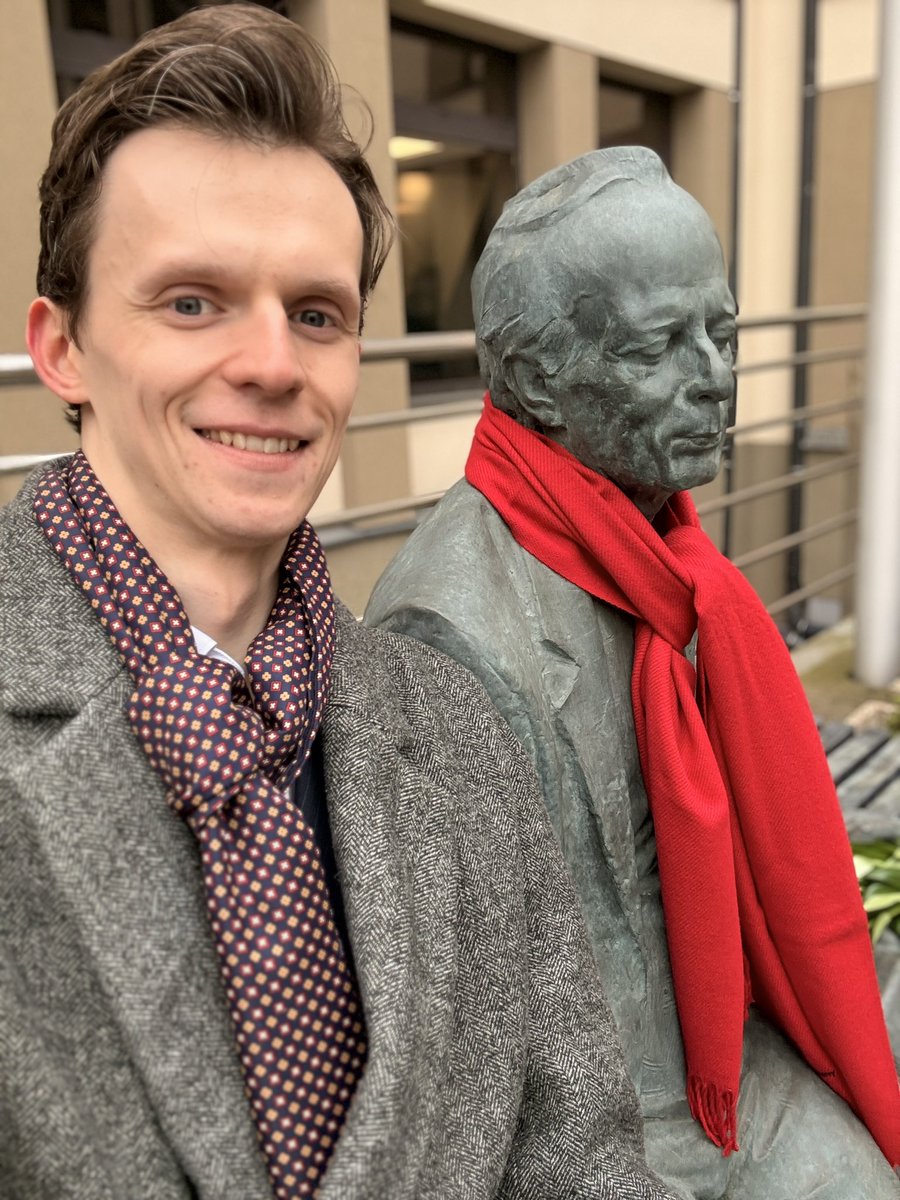 jasolejniczak's tweet photo. Nie mogę teraz rozmawiać, widzę się z Tatą 🤍 https://t.co/yUXCpmCBnw