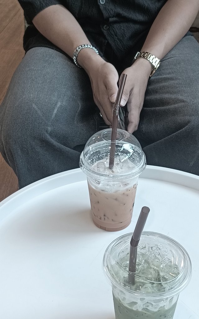 Thaweetha tweet media