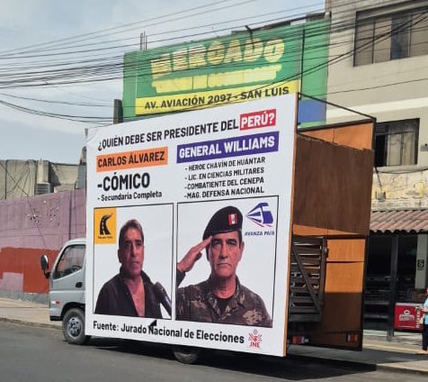 Perú Out Of Context tweet media