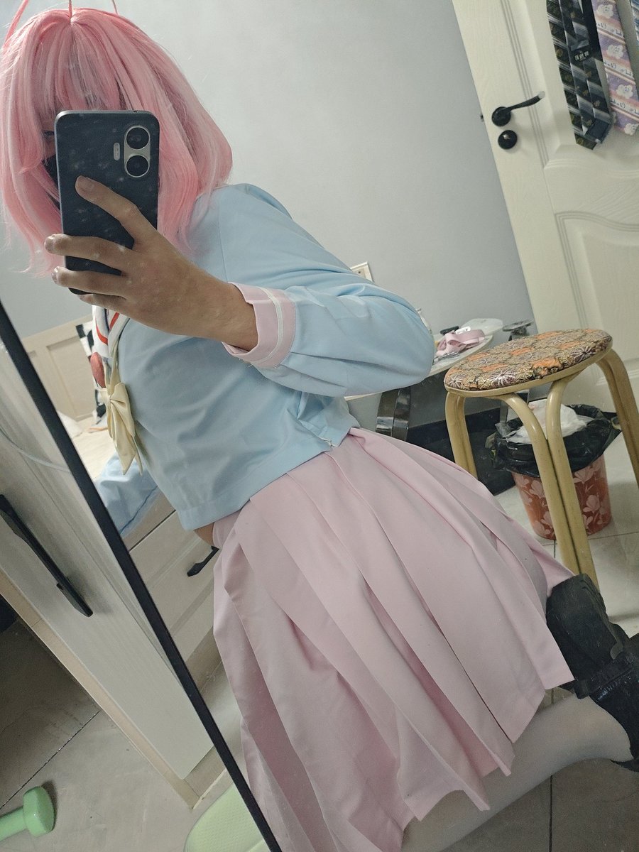 ISACCE7's tweet photo. 关关雎鸠，在河之洲
#女装 #白丝 https://t.co/v9MO8HneaX