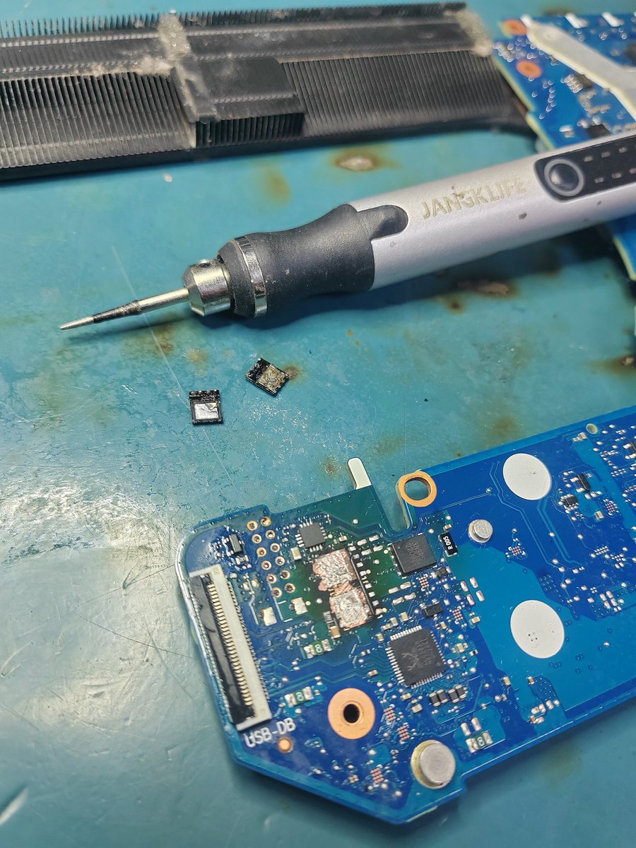 Sr.Lara.exe tweet media