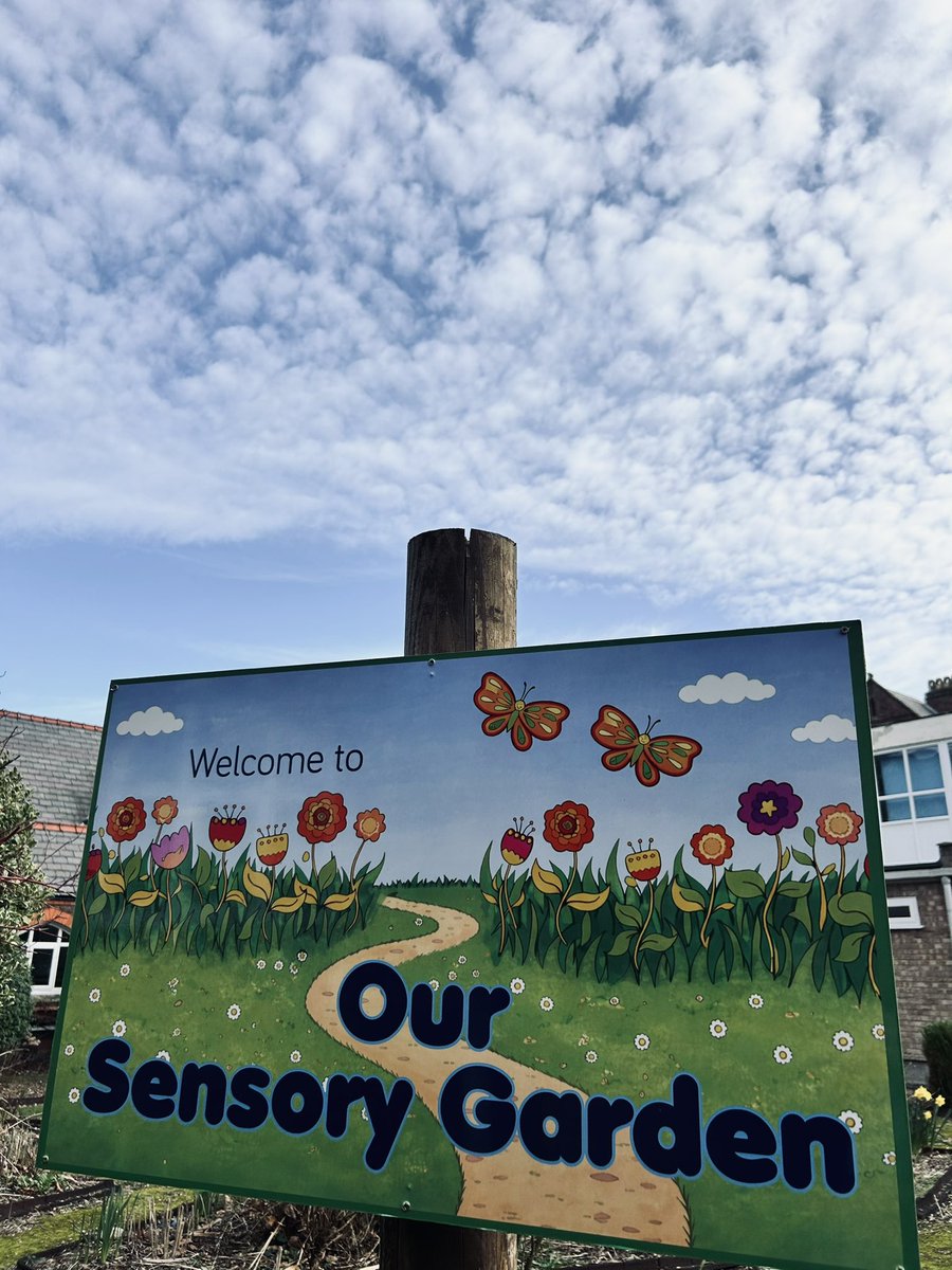 St. Vincent's School tweet media