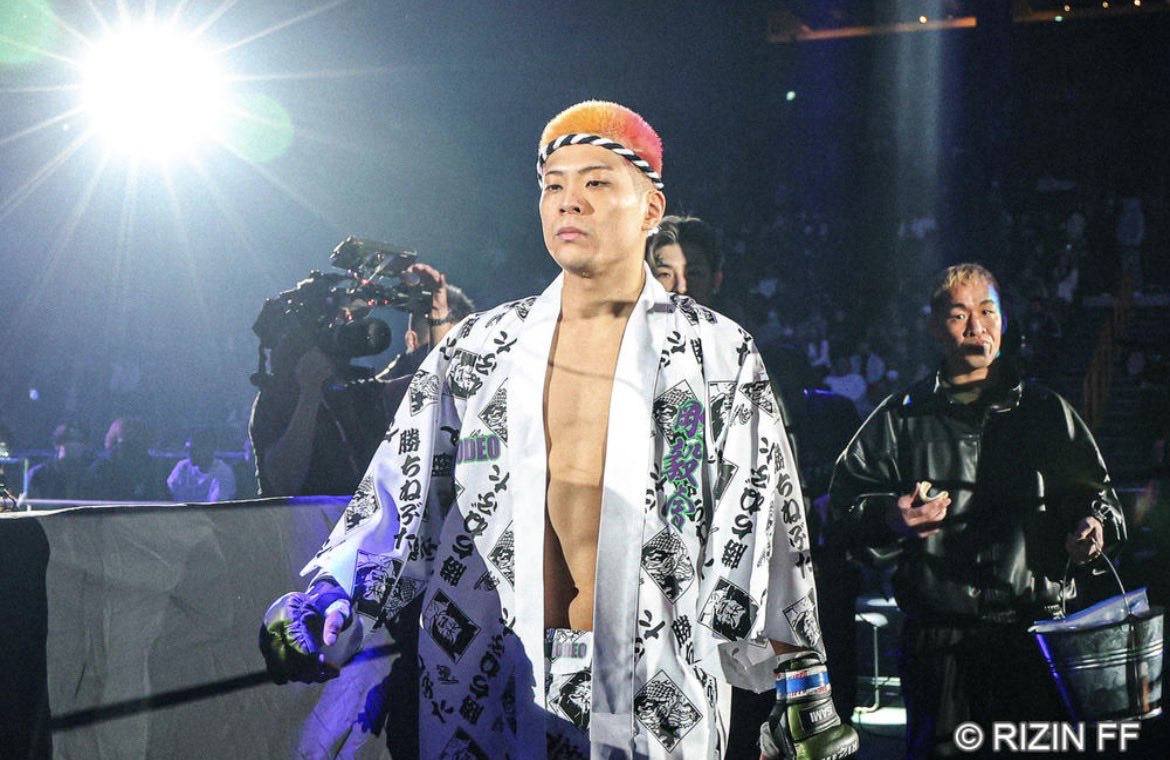 みつき🇯🇵＆🇯🇵 (@mzk_zm8) / Posts / X