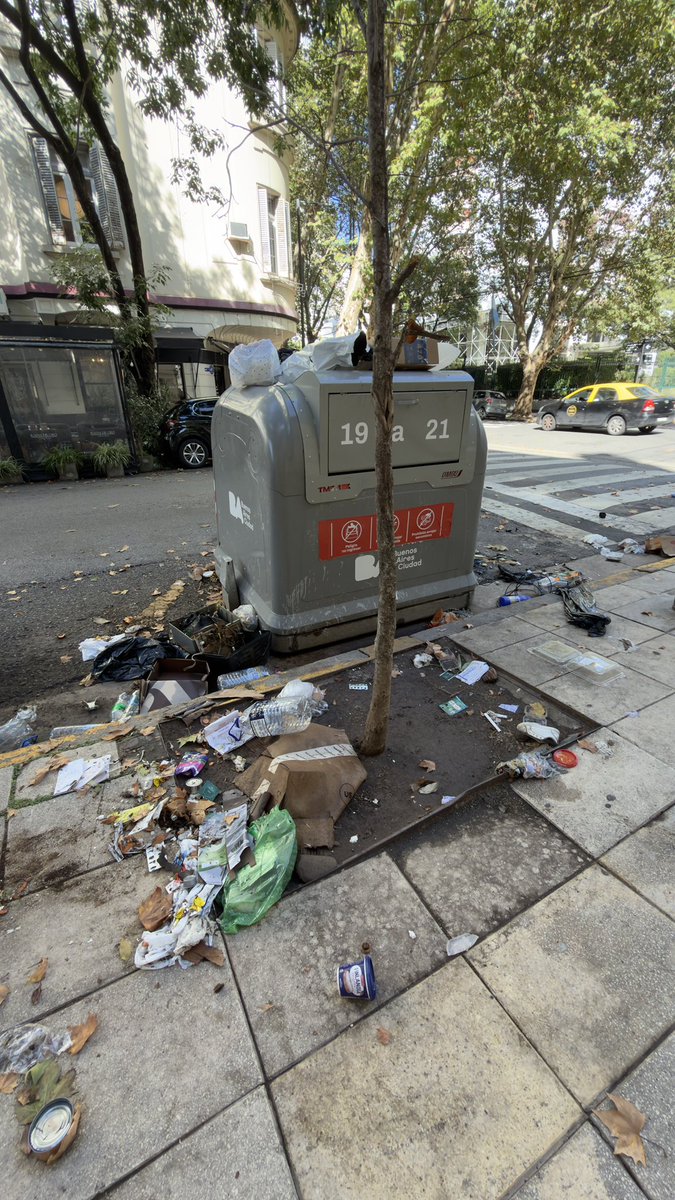 Daniel Romano tweet media