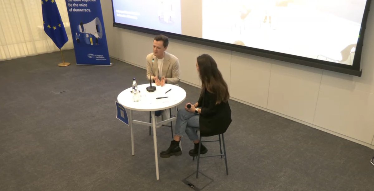 Dialogue Platform tweet media