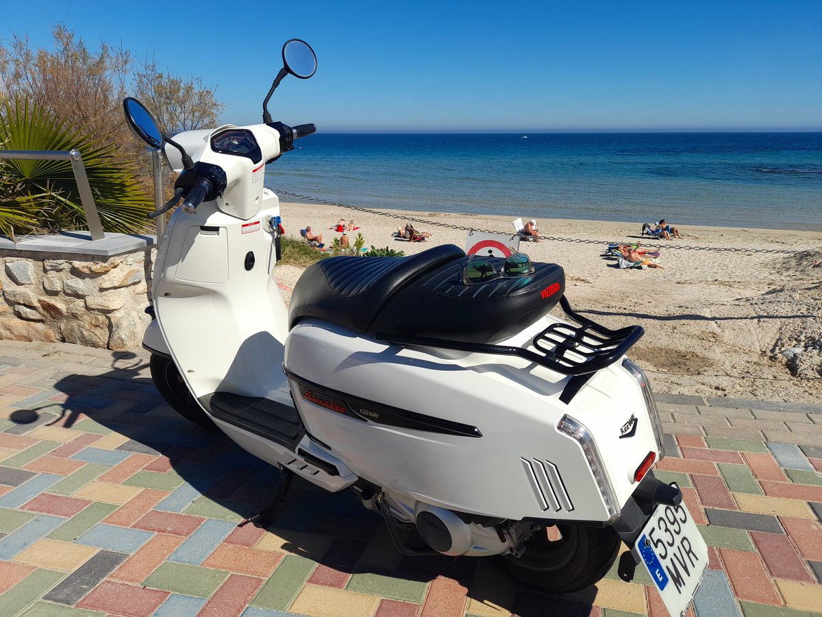 Two years since we moved to Spain 🇪🇸
What you movin there for?, they asked!!
Mad that 😎🌞💜🛵
#espana #scootering #costablanca #expatlife #keeway