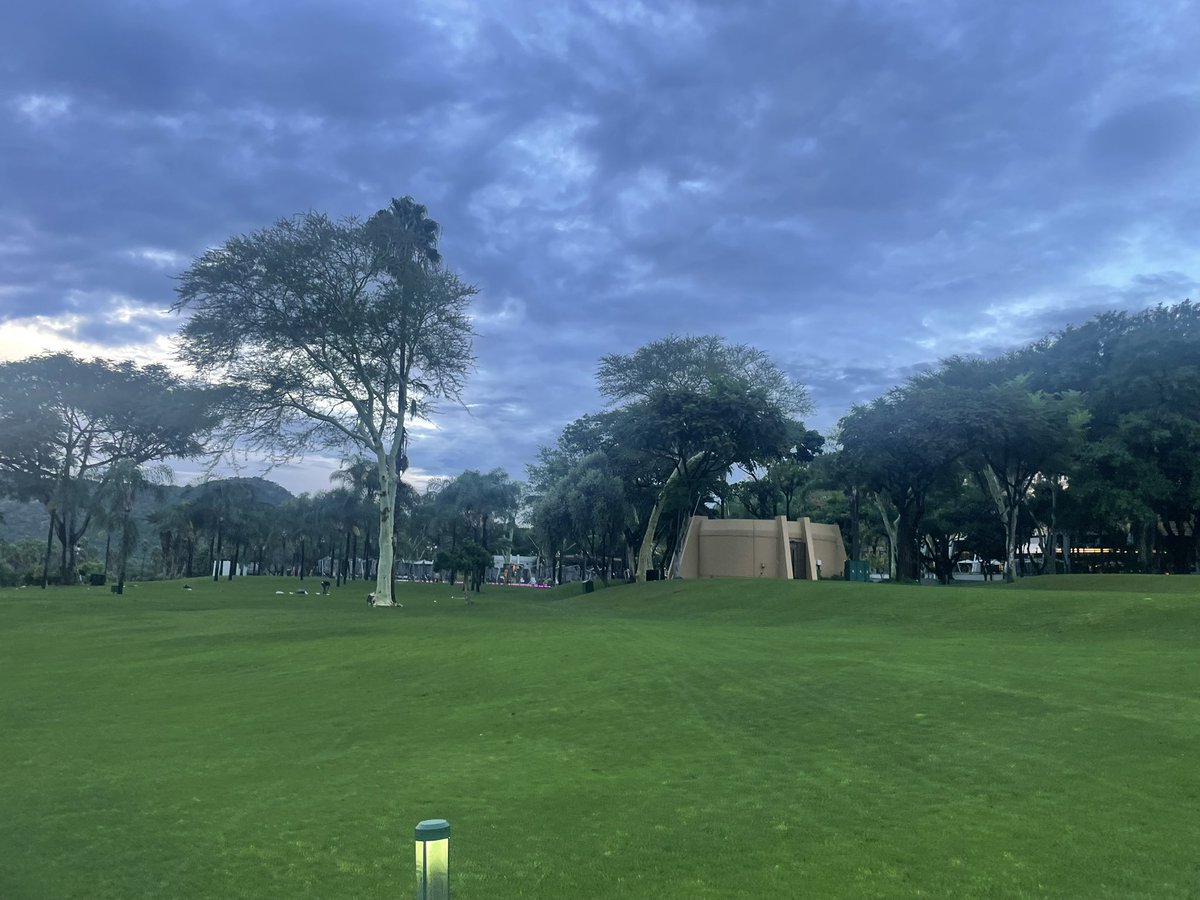 s_ssinwamali's tweet image. Checked in 🚴🏿‍♂️☕️

#ride