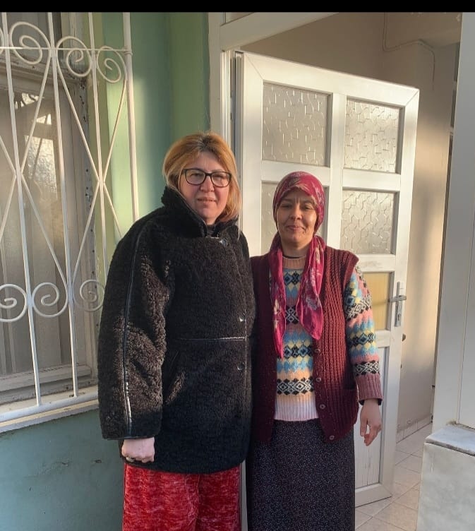 #Akkadın Dilovası olarak Gülcan Hanım’a gönül ziyareti gerçekleştirdik.🌿

Samimi sohbeti ve içten karşılaması için kendisine teşekkür ediyoruz.

Birlik ve muhabbetle gönüllerde buluşmaya devam ediyoruz. 🌸