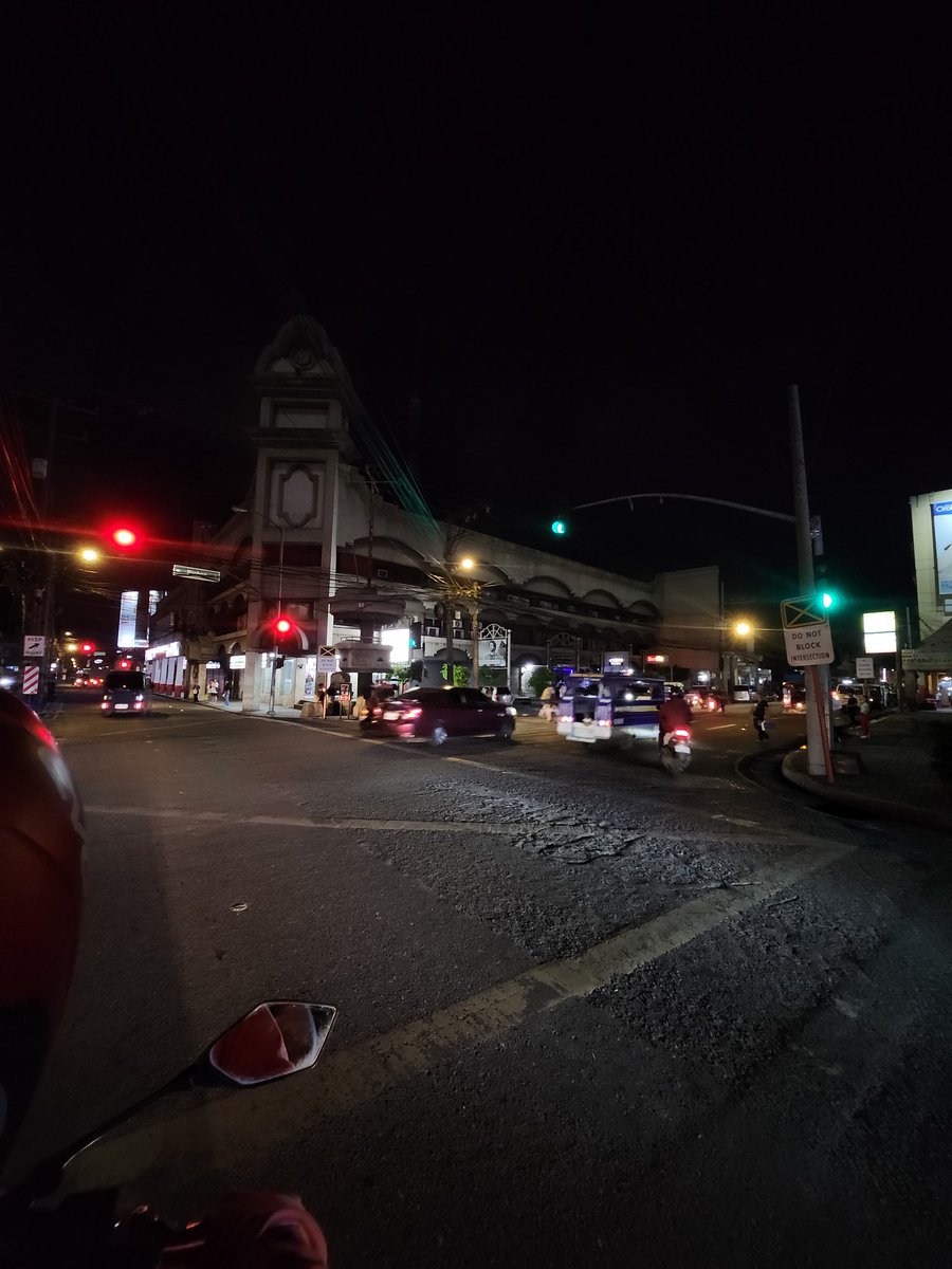 Churpangness's tweet photo. Davao in less than 12hrs HAHAHAHAA https://t.co/n8MfFG4pou