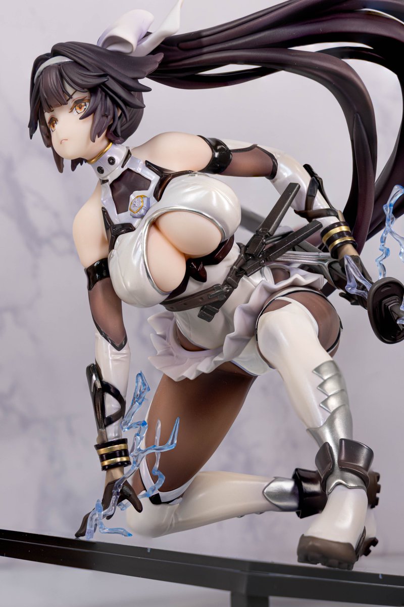 mimi_mitti's tweet photo. グッドスマイルアーツ上海
アズールレーン 高雄 破マ艦術-神護- 1/7

最近僕の中でアズレンの高雄は上位にくるキャラで改めて買って良かったと思うフィギュアでした🤗
凛々しいお顔なのに、ズリ穴対〇忍スーツの様なエチチ衣装と綺麗なお尻のギャップが最高です😵‍💫

#アズールレーン #フィギュア #MiMiphoto