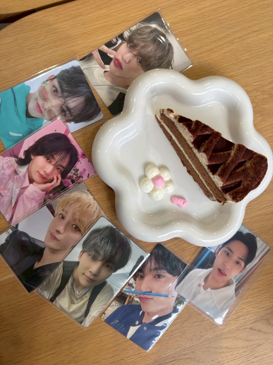0915Btsj's tweet photo. 今回も安定に楽しかった🩷
いつも唐突に集まるあたりがうちららしい笑
95s最高🥺
4枚目に🍕を参加させるの目標🤣 https://t.co/5x5fx0pk7L
