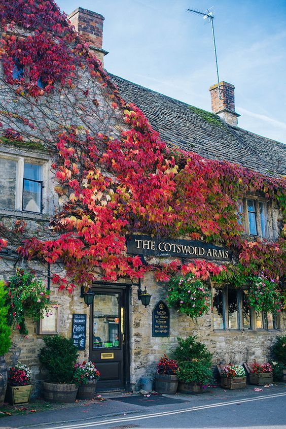 echoesofworld's tweet photo. Cotswolds, England https://t.co/cO9CqfrzFi