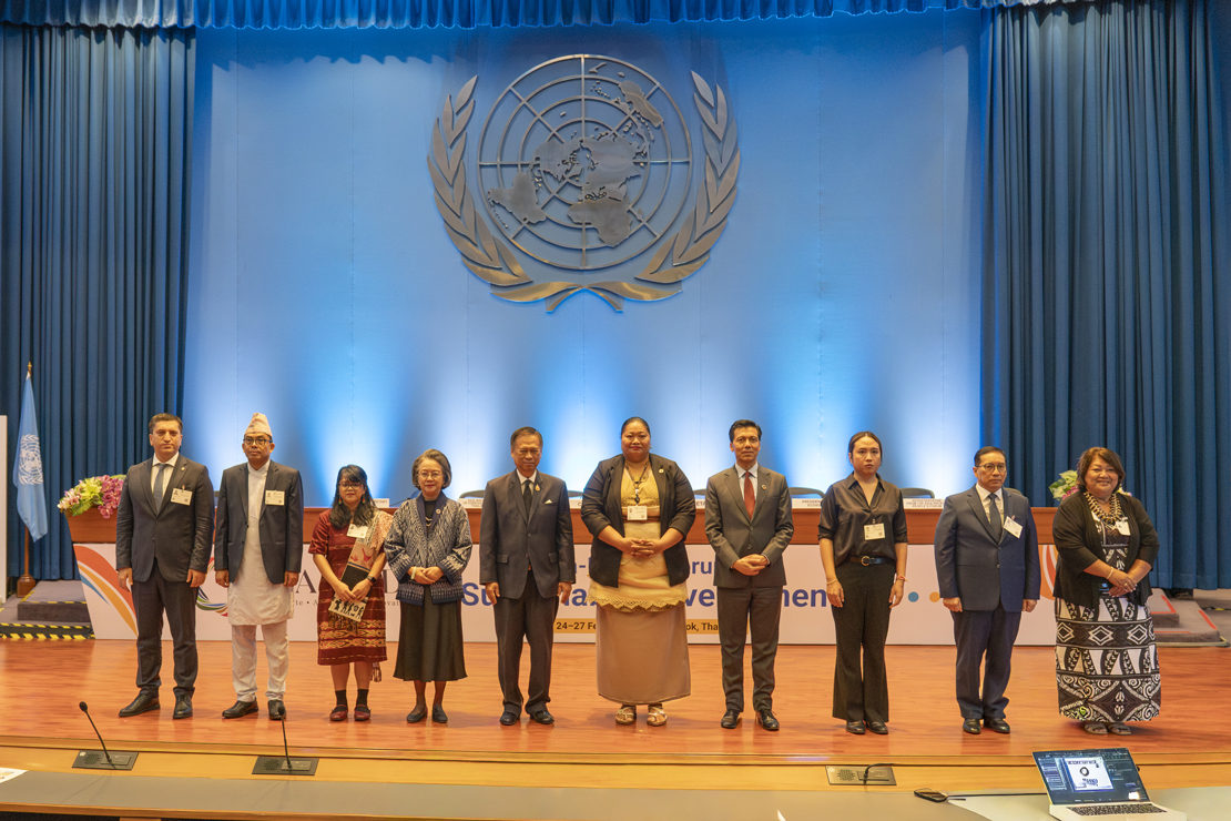 MinEconomyAZ's tweet image. Azərbaycan Birləşmiş Millətlər Təşkilatının Asiya və Sakit Okean üzrə İqtisadi və Sosial Komissiyasının (UNESCAP) Banqkok şəhərində dayanıqlı inkişafa həsr olunmuş 13-cü Regional Forumunda təmsil olunur.

Ətraflı - shorturl.az/JRQfe

#EconomyAz