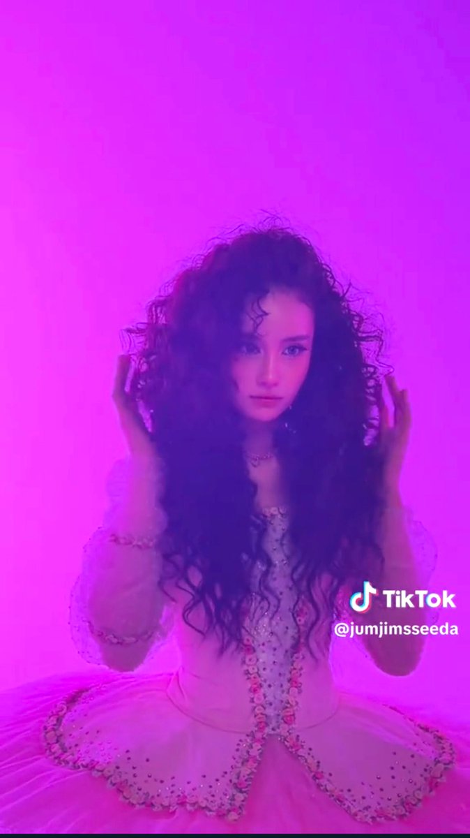 งานสายตาเจน่าดีมากกก 😳 
นี่เป็นคนที่ชอบดวงตาเจ้าเจมาก 
ตาสวยยย ☺️ 

#aangelinaass #Jayna