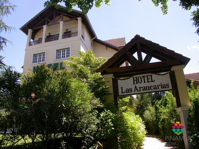 pinamarcom's tweet photo. 🌞 Hotel Las araucarias 👉 VER AQUÍ https://t.co/gA2ZXS46pl
Hotel Las Araucarias se encuentra ubicado en Avenida Bunge 1411, entre las calles Shaw y Júpiter. Realmente muy cerca del centro comercial. Concebido para que el huésped se sienta como en su hogar. Su calidad y confor... https://t.co/gKpePrcEfT