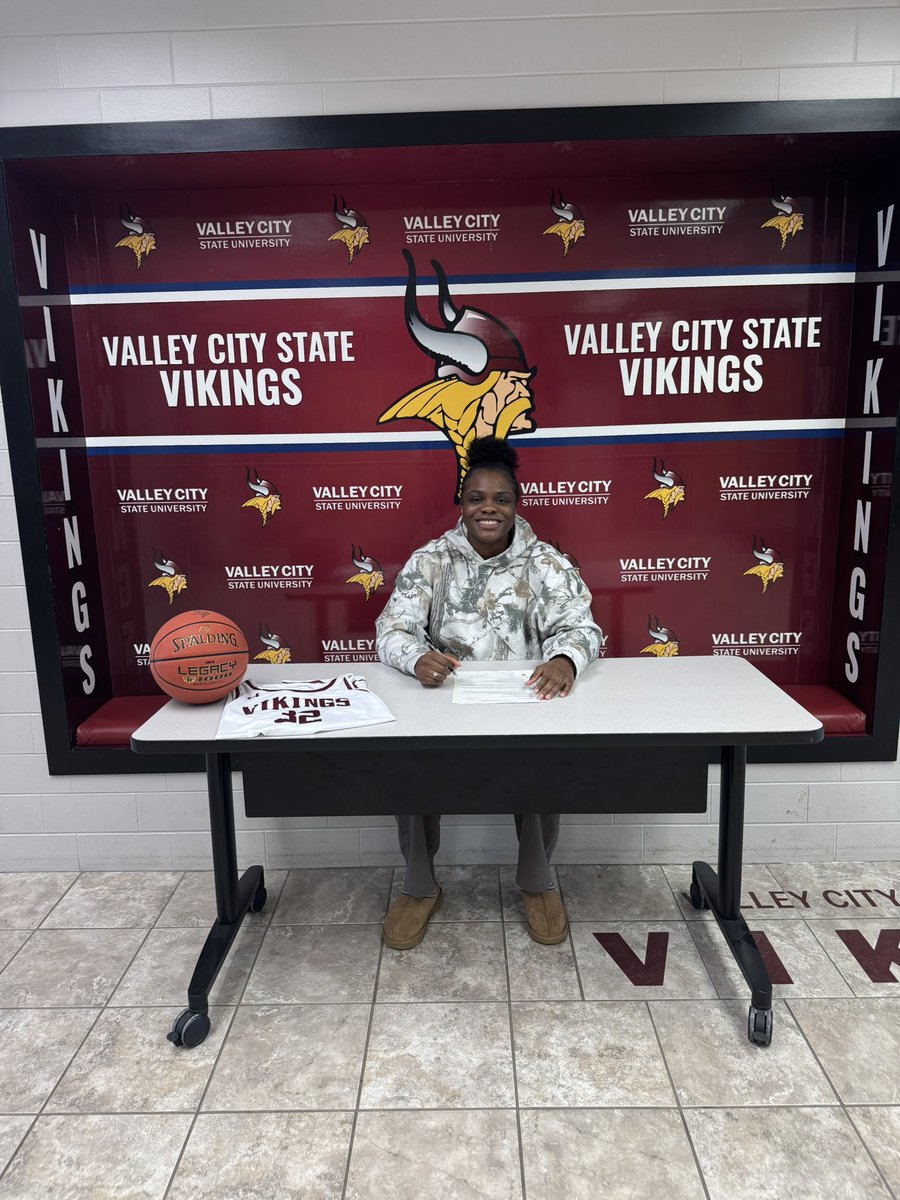 VCSU WBB tweet media