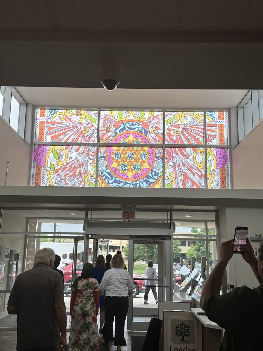 INPSGraphics's tweet photo. Songlines Mural Project — South London Community Centre, London, Ontario. ©Maisa Mreiwed Joy 2025
Decorative Window Film - printed and installed by INPS. #decorativewindowfilm #INPS #WindowFilmSolutions https://t.co/iHq4lRD2UL