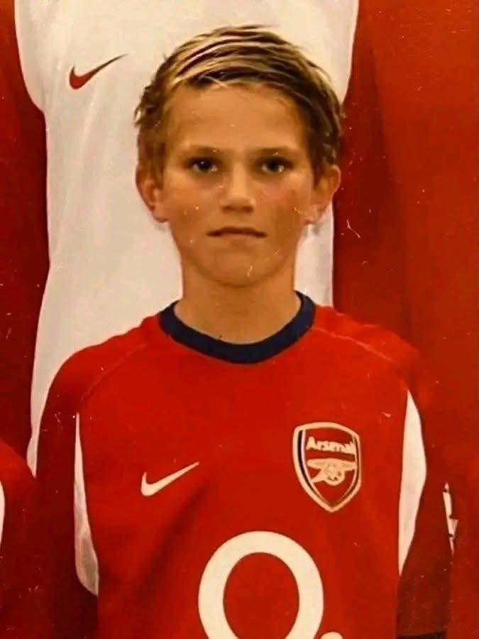 Only real Arsenal fans recognize him.