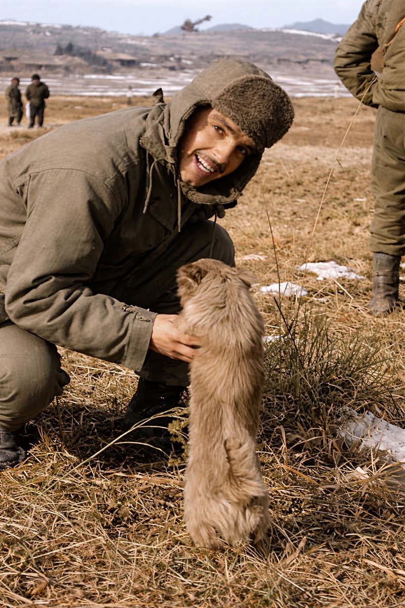 DailyTurkic's tweet photo. Turkish soldiers on the front lines of the Korean War still made time for kindness. Some things never change. https://t.co/v9RddNPefP