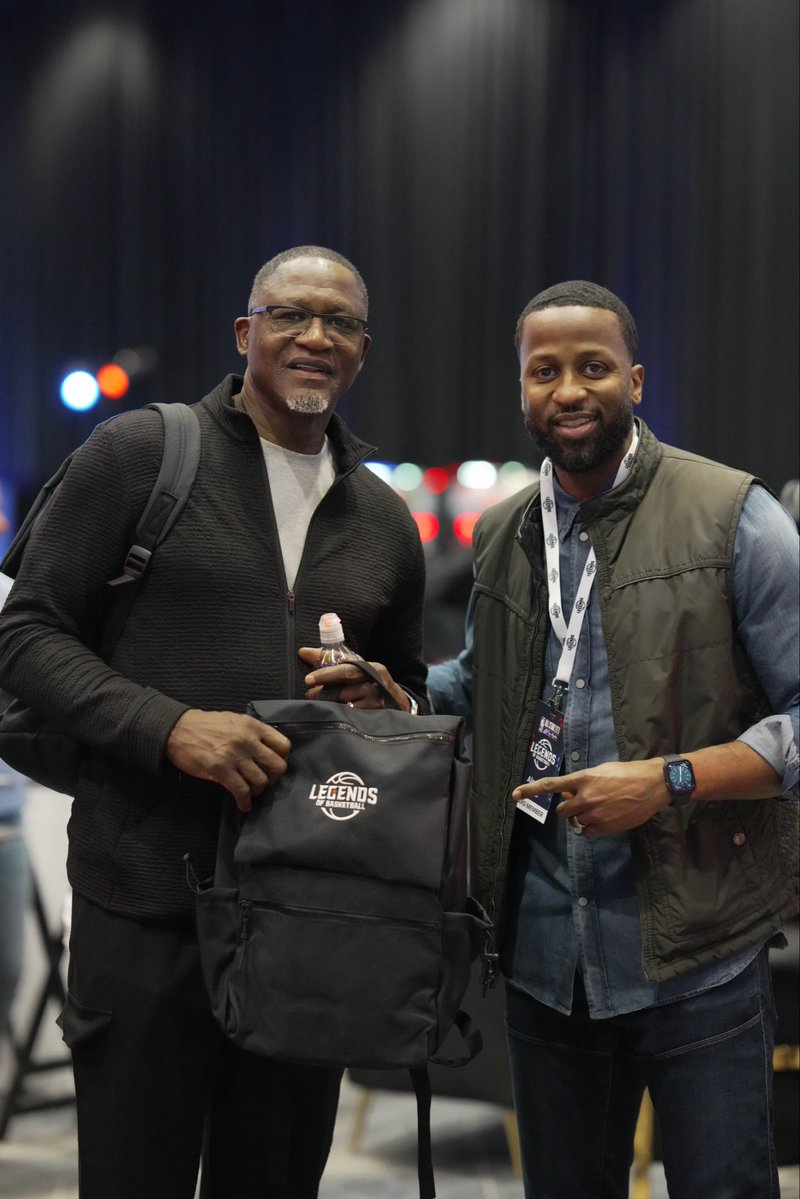 Alando Tucker tweet media